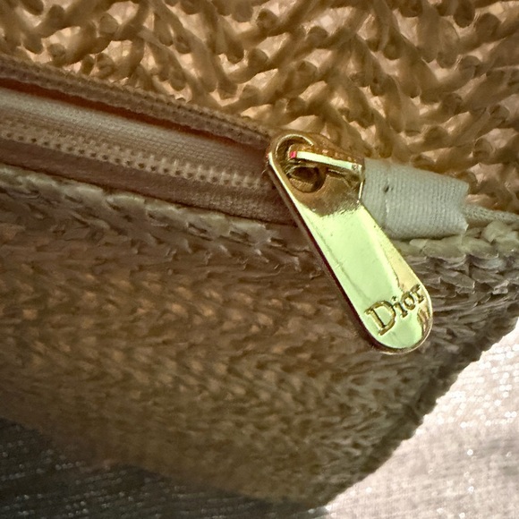 Tan Raffia bagNew - Picture 4 of 7